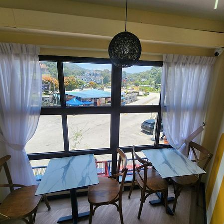 Clock Inn Backpackers Hostel Tanah Rata Extérieur photo